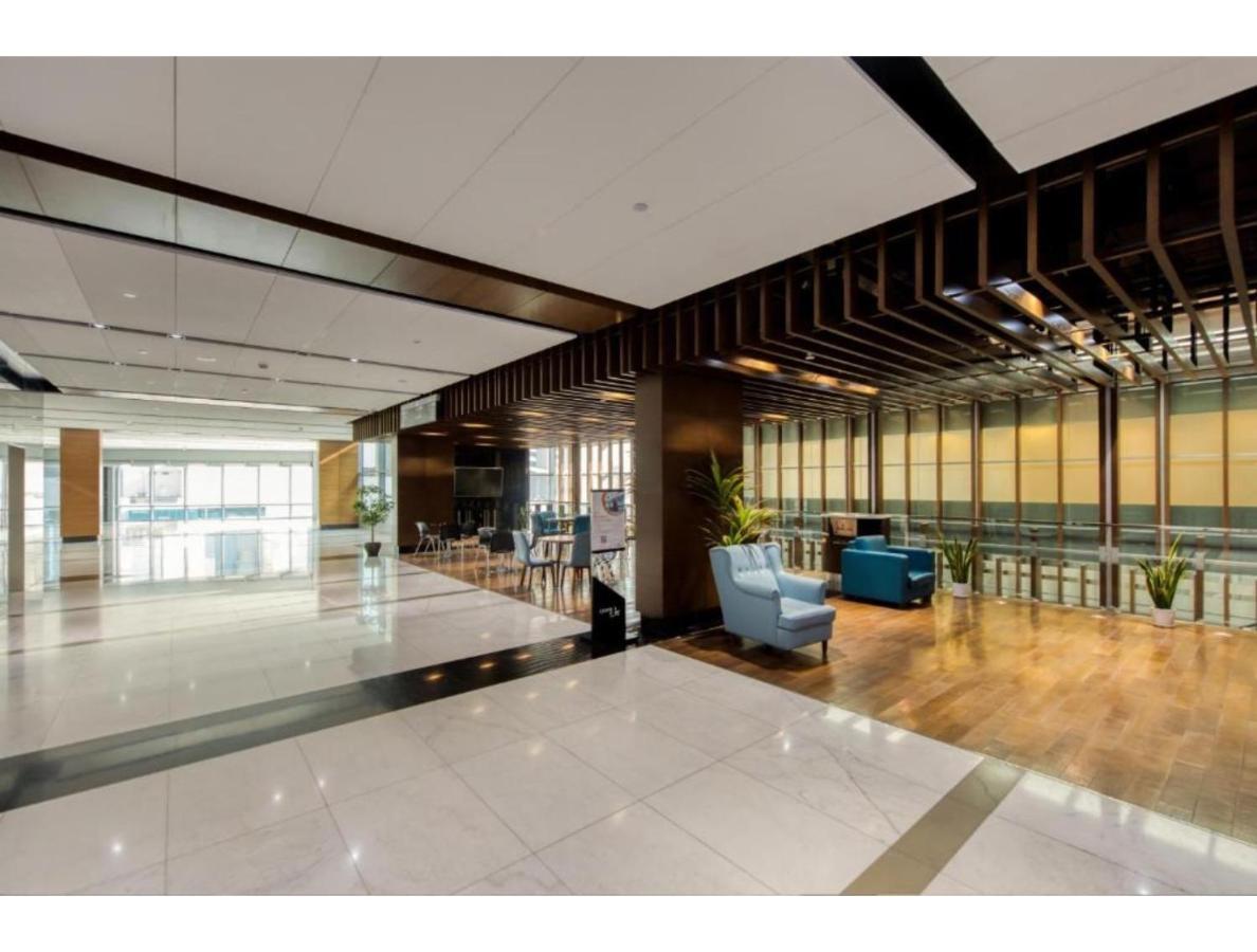The Penthouse Near Burj Khalifa And Dubai Mall Exterior photo