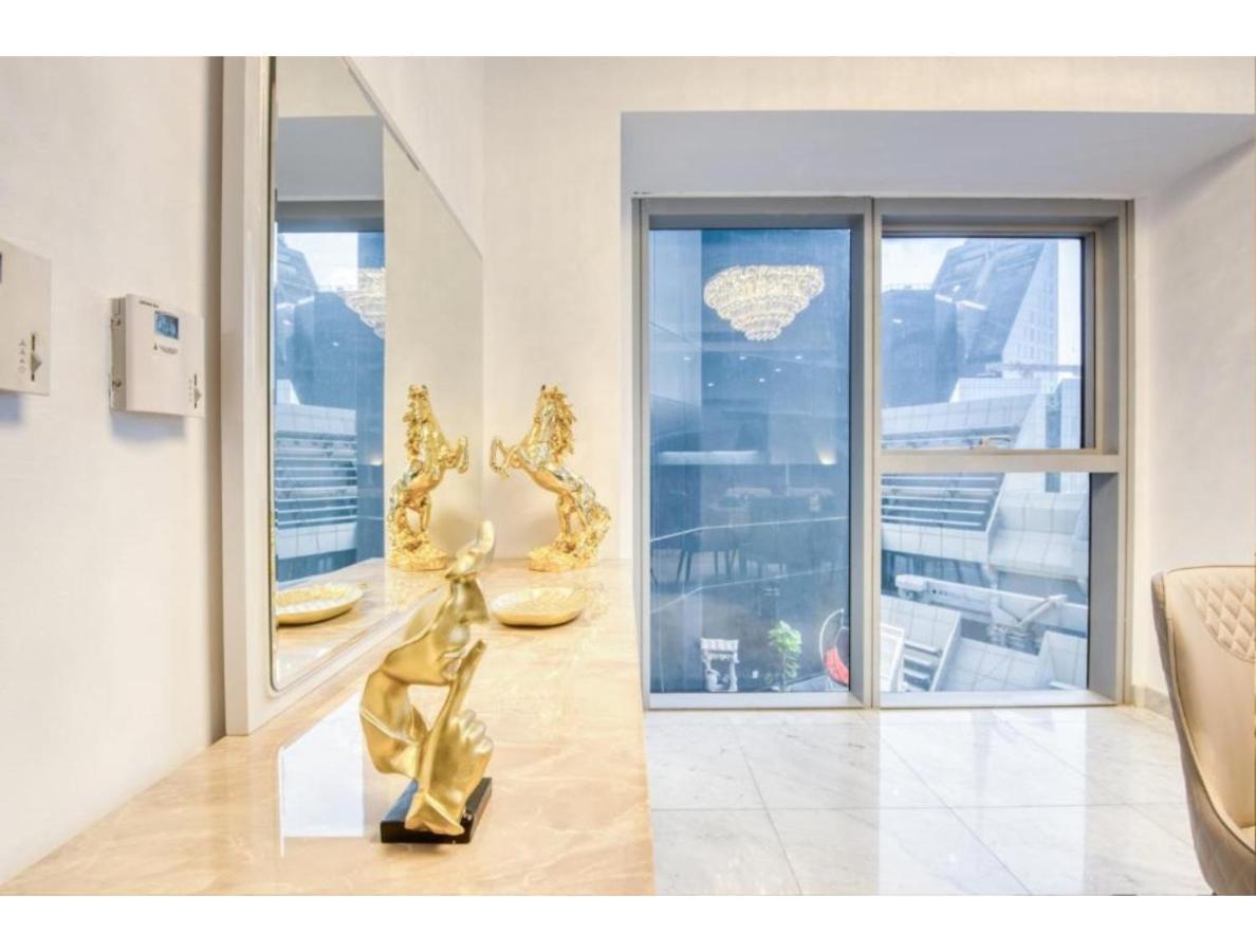 The Penthouse Near Burj Khalifa And Dubai Mall Exterior photo